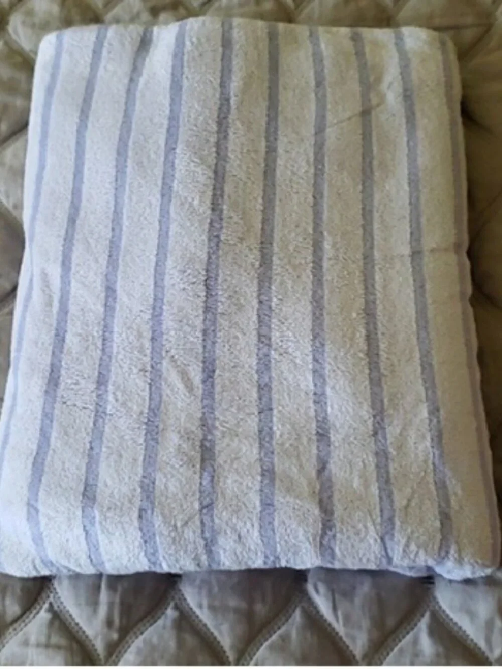 Beach Bath Pool soft flannelette striped towel- Lavender